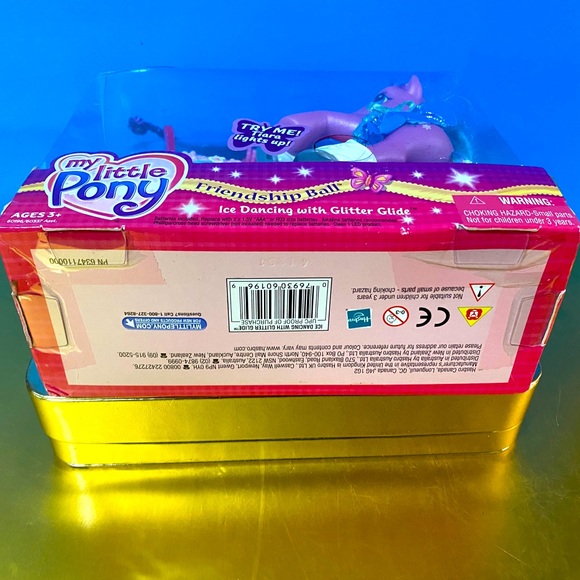 MY LITTLE PONY G3 2004 FRIENDSHIP BALL ICE DANCING w/GLITTER GLIDE ACTION NWT - Picture 16 of 16